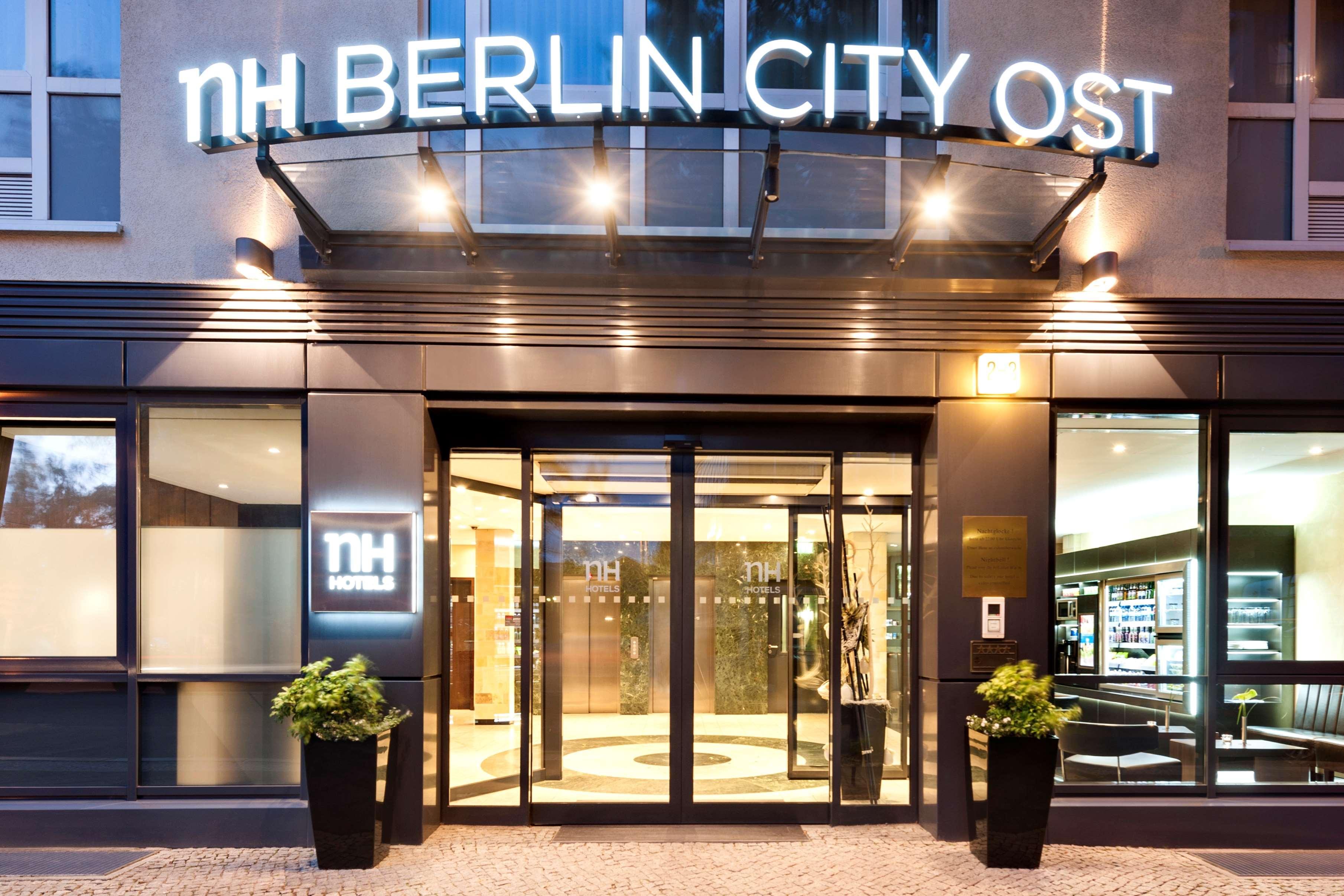 Hotel NH Berlin City Ost Exterior foto